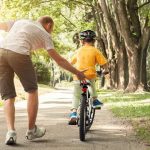 پدال زدن برای آموزش دوچرخه سواری به کودکان- چرخ گر